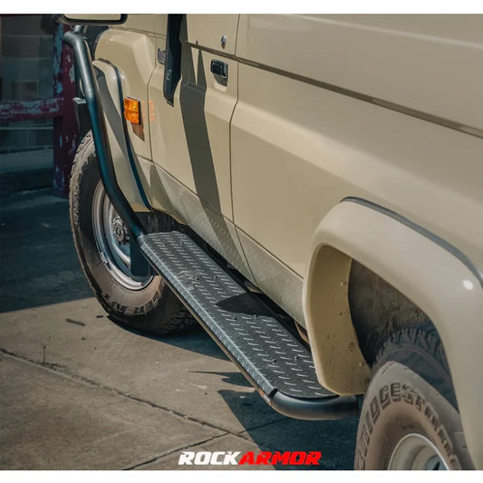 Off-road vehicle side step with Rockarmor Brushbar for Toyota Troopy and Land Cruiser FJ75-79