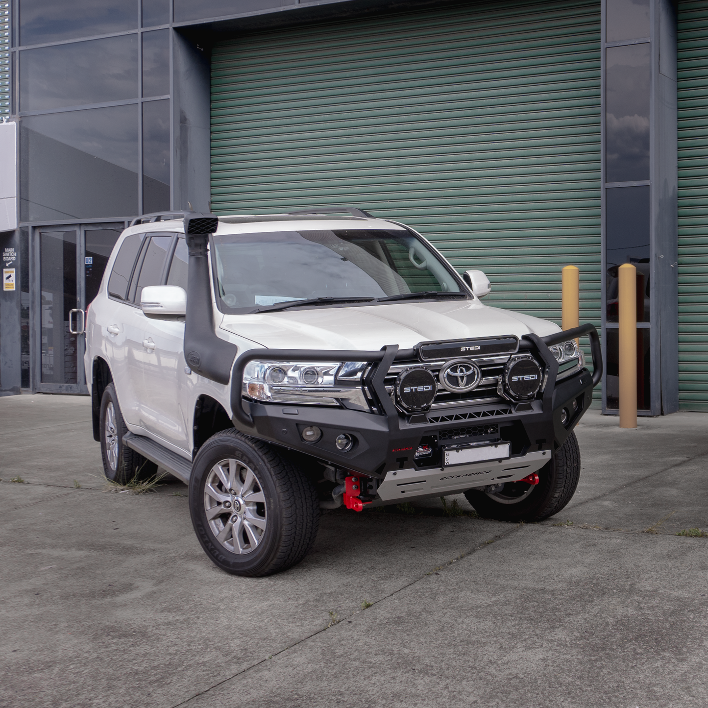 Rockarmor Rock Pack — Toyota 200 2015+ | GT Hoop Bullbar + Rock Sliders