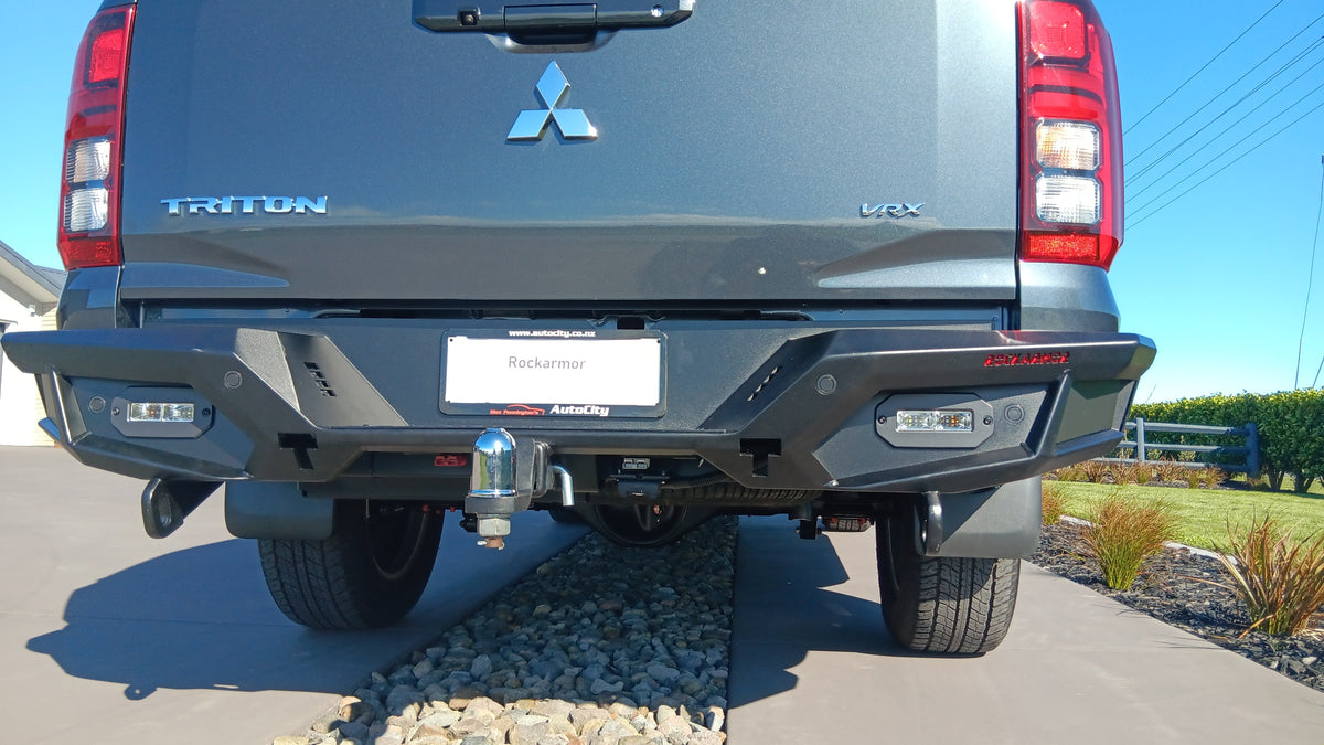 Rockarmor GT rear step tow bar fitted to Mitsubishi Triton MV