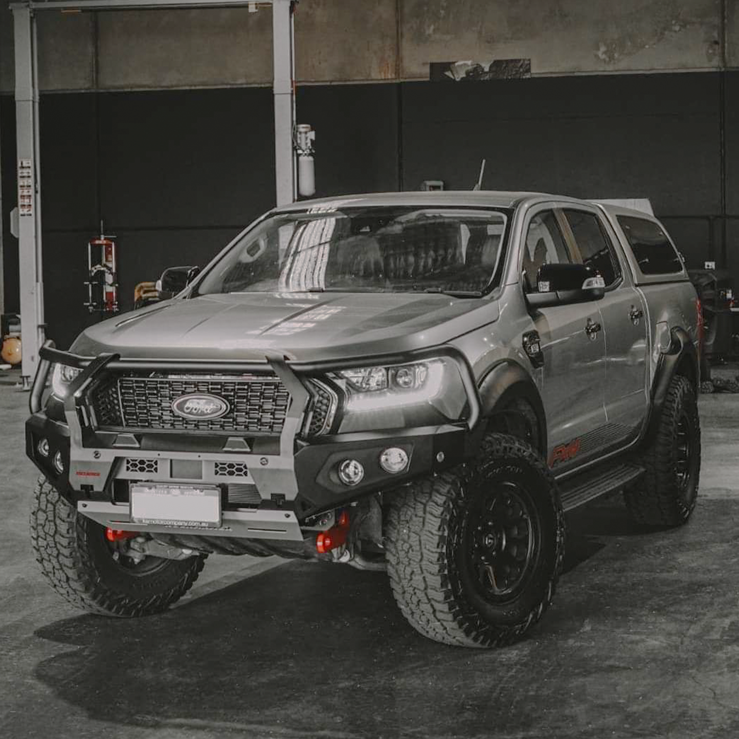 Rockarmor Gt Hoop Steel Bullbar - Ford Ranger Wildtrak (Px 2 & Px 3) (Full Bar Replacement)
