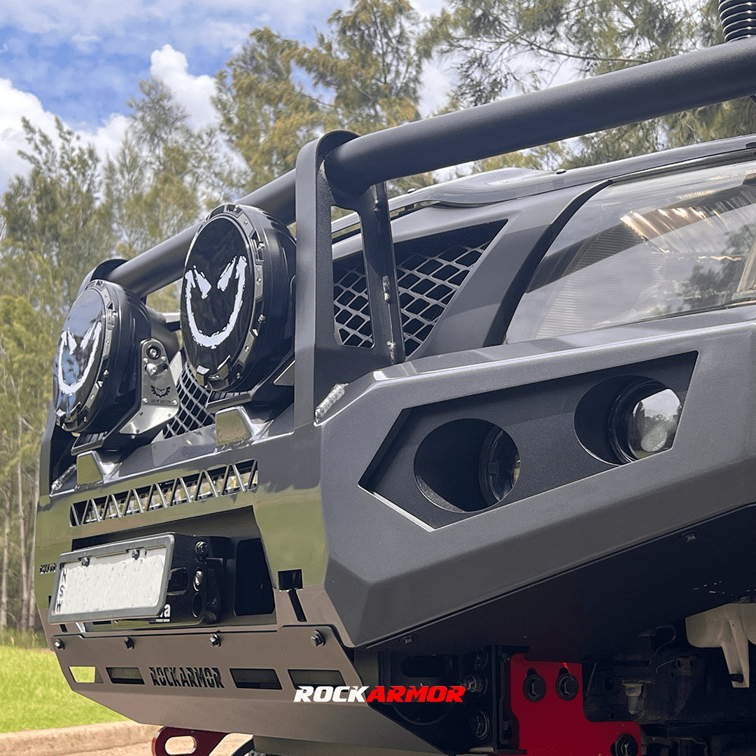 Rockarmor Gt Hoop Bullbar Combo Pack - Toyota Hilux N70 2012-2015