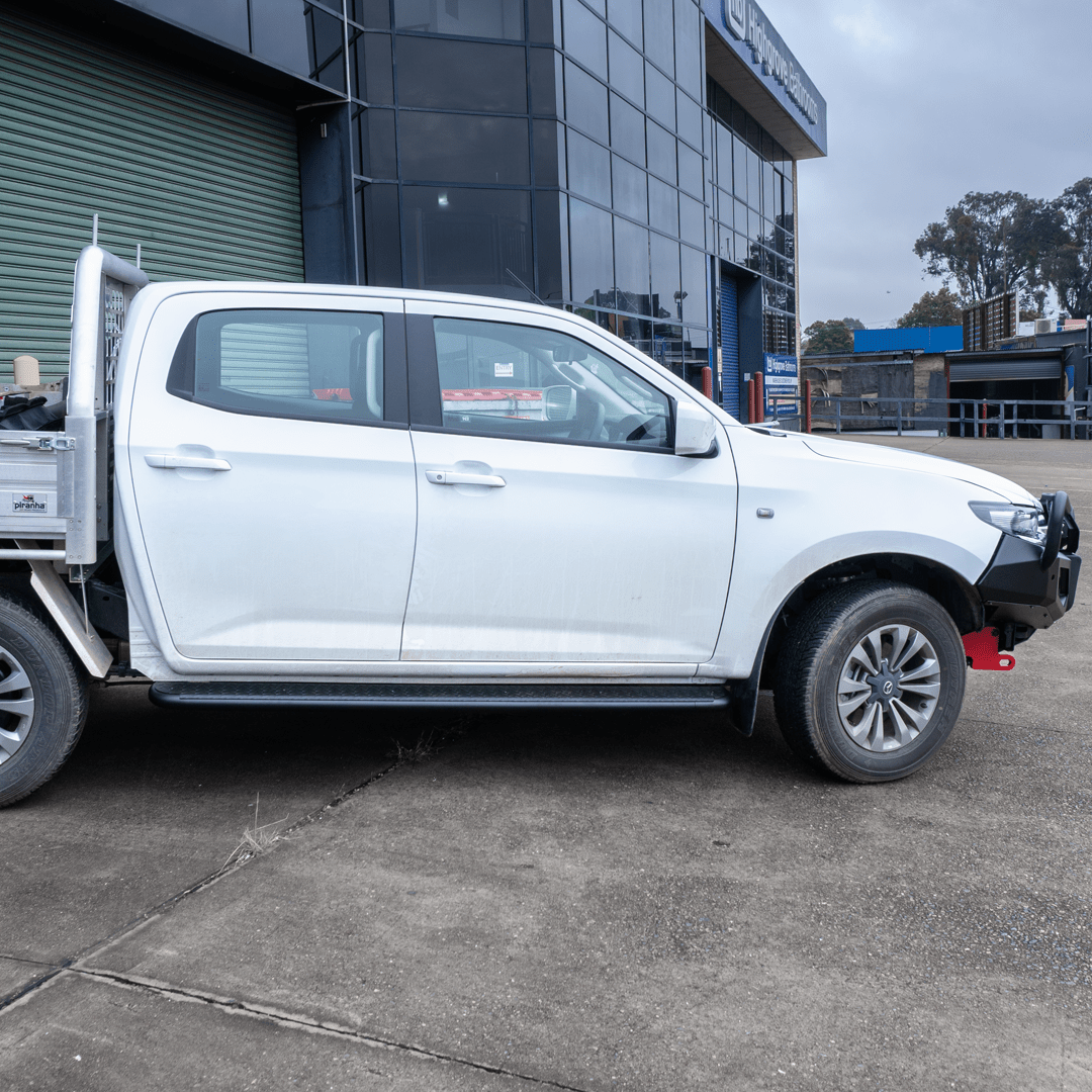 Rockarmor  Steel Rock Sliders Side Steps To Suit Isuzu Dmax 08/20+